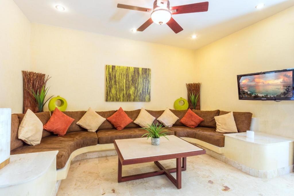 Maya Villa Condo Hotel Playa del Carmen Exteriör bild